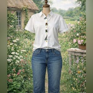 Vintage 1990’s Victoria Jones “Exploring Africa” Animal Safari Top